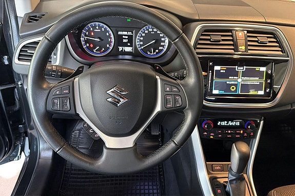 Suzuki SX4 S-Cross 12 of 25