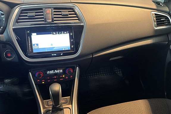 Suzuki SX4 S-Cross 14 of 25