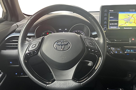 Toyota C-HR 11 of 22