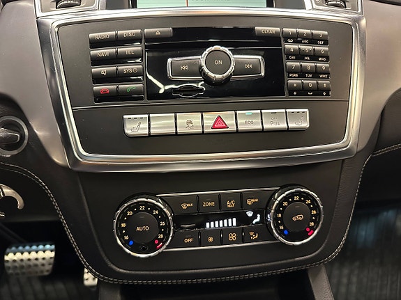 Mercedes-Benz ML250 24 of 30