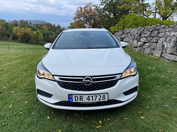 Opel Astra 8 of 21