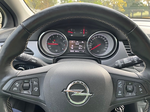 Opel Astra 16 of 21