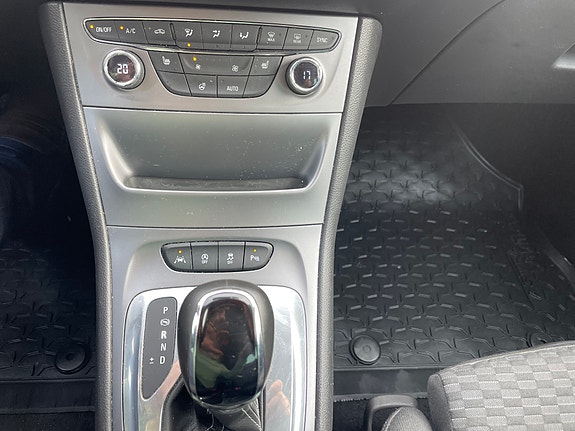 Opel Astra 15 of 21