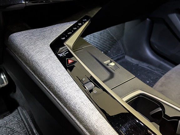 Peugeot 5008 18 of 24