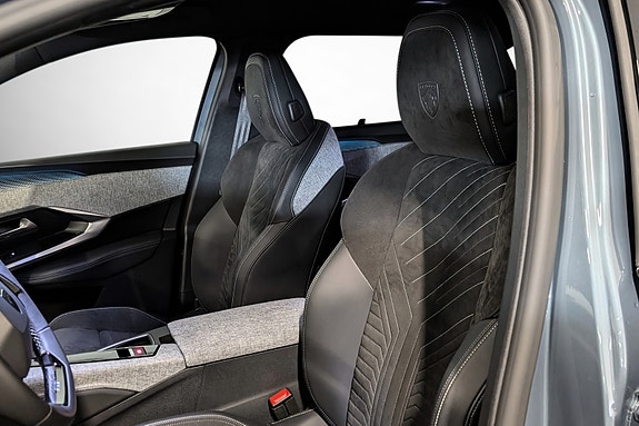 Peugeot 5008 10 of 24