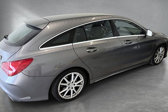 Mercedes-Benz CLA180 3 of 23