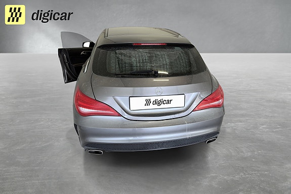Mercedes-Benz CLA180 4 of 23