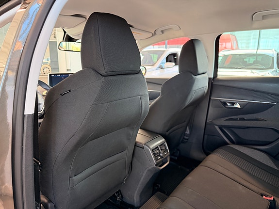 Peugeot 3008 24 of 25