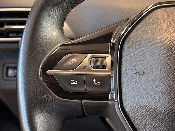 Peugeot 3008 16 of 25