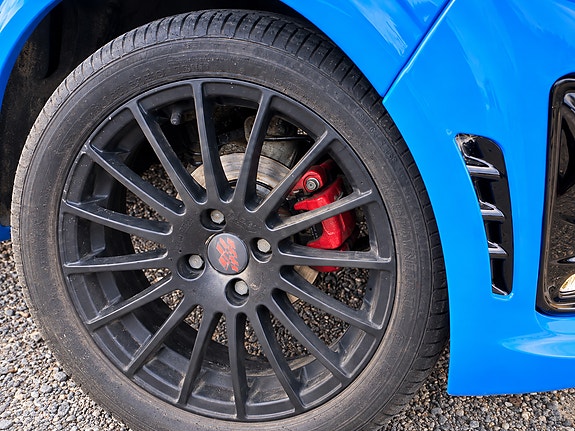 Ligier JS50 8 of 8