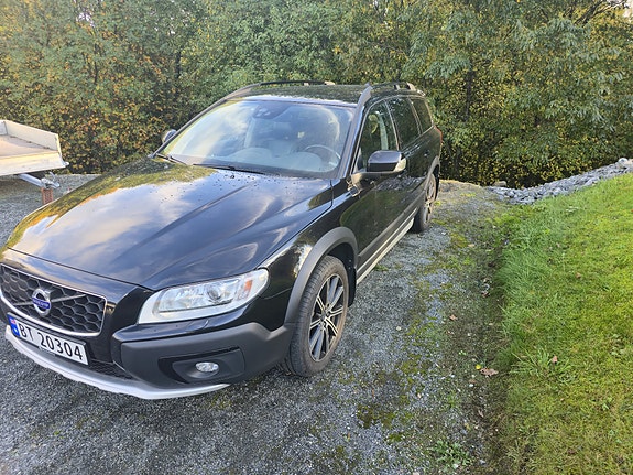 Volvo XC70 3 of 13