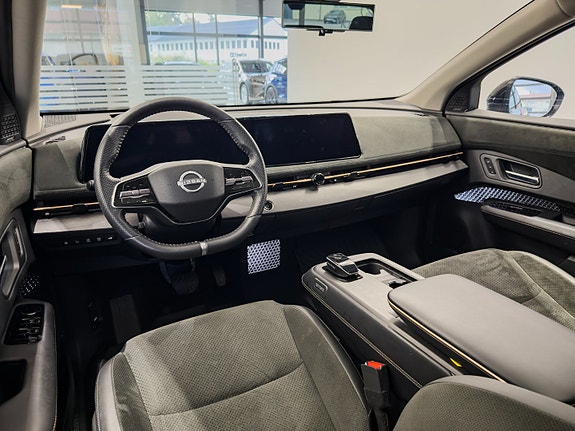 Nissan Ariya 9 of 30