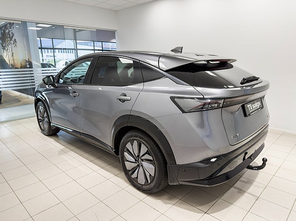 Nissan Ariya 5 of 30