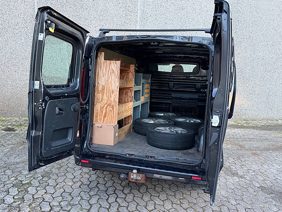 Opel Vivaro 10 of 30