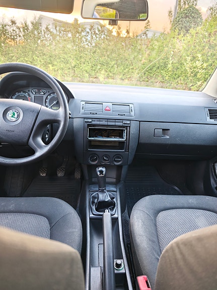 Skoda Fabia 12 of 19