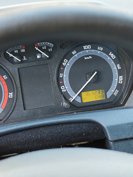 Skoda Fabia 9 of 19