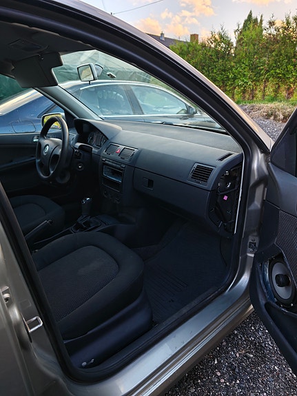 Skoda Fabia 14 of 19