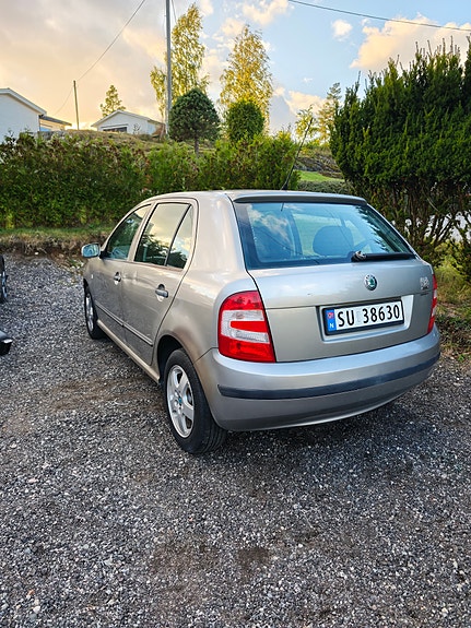 Skoda Fabia 6 of 19