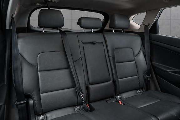 Hyundai Tucson 28 of 30