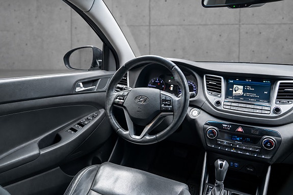 Hyundai Tucson 13 of 30