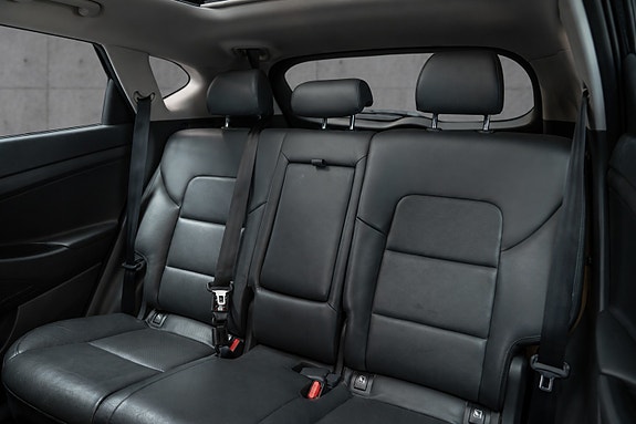 Hyundai Tucson 29 of 30