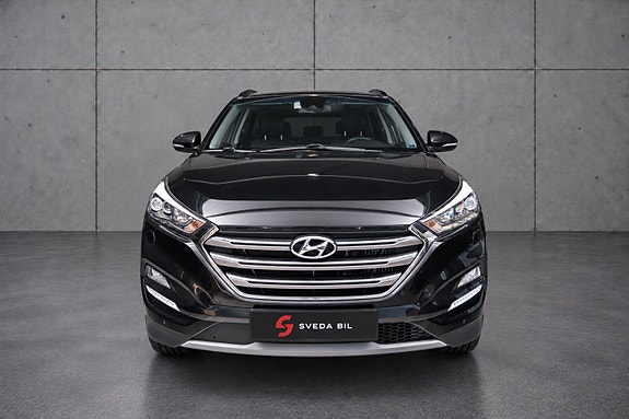 Hyundai Tucson 3 of 30