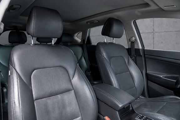 Hyundai Tucson 24 of 30