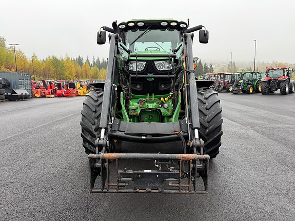 John Deere 6150 R 27 of 30