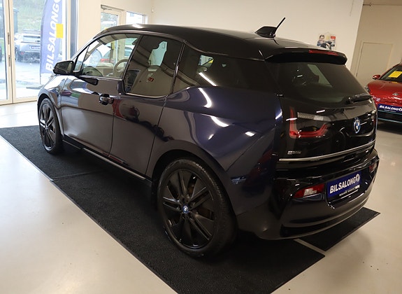 BMW i3 10 of 30