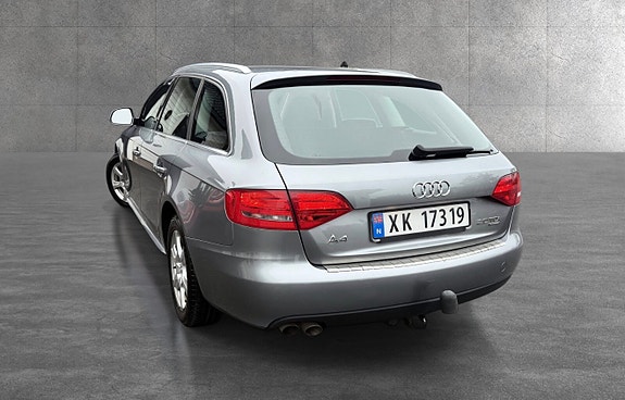 Audi A4 7 of 30