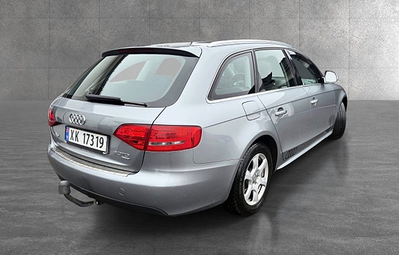 Audi A4 8 of 30