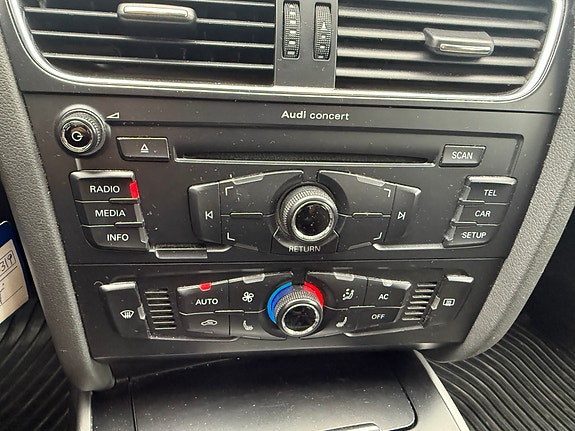 Audi A4 22 of 30
