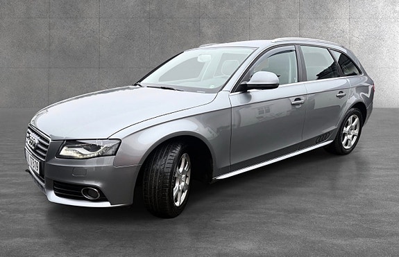 Audi A4 2 of 30