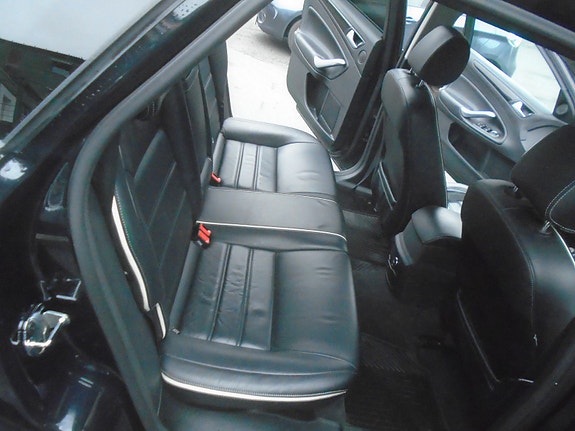 Ford Mondeo 15 of 30