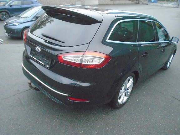 Ford Mondeo 4 of 30