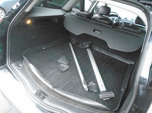 Ford Mondeo 17 of 30