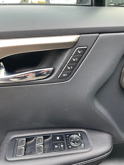 Lexus RX450h 11 of 22