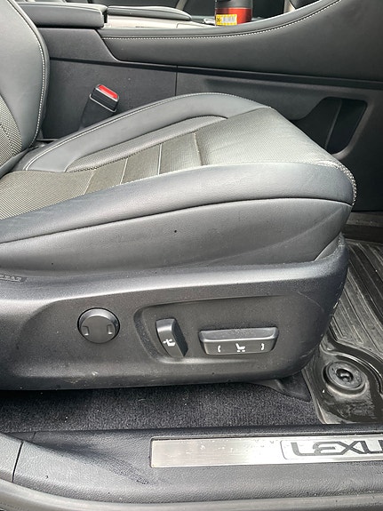 Lexus RX450h 9 of 22