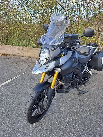 Suzuki DL 1000 V-Strom 5 of 18