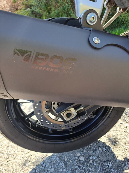 Suzuki DL 1000 V-Strom 15 of 18
