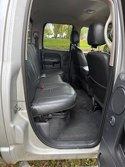 Dodge RAM 15 of 20