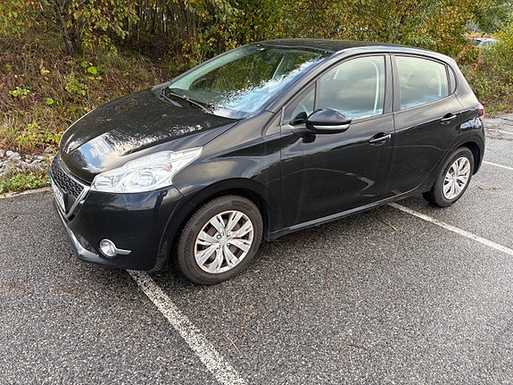 Peugeot 208 6 of 22