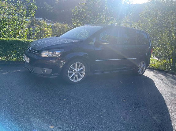 Volkswagen Touran 3 of 19