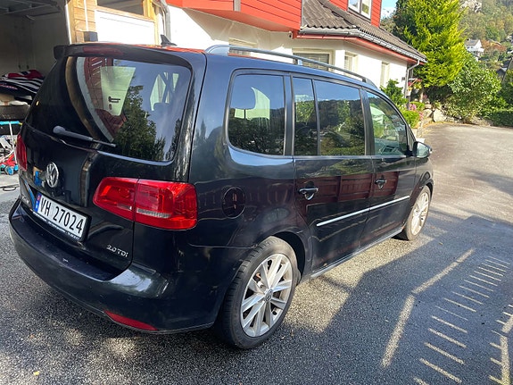 Volkswagen Touran 18 of 19