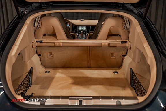 Porsche Panamera 11 of 30