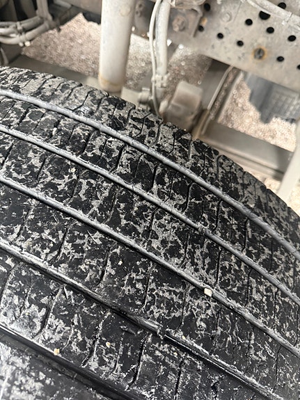Mercedes-Benz 3246 14 of 15