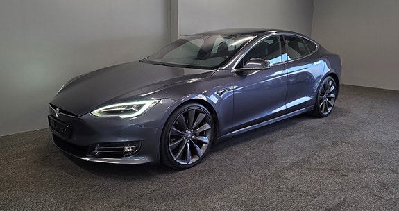 Tesla Model S 2 of 30