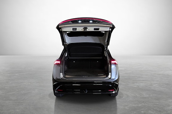 Nissan Ariya 9 of 26