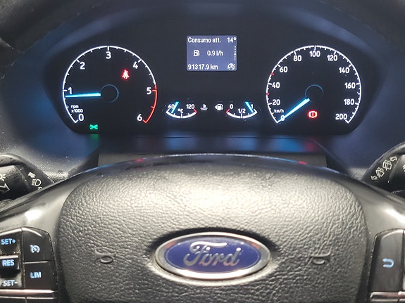 Ford Transit Custom 300L 15 of 28