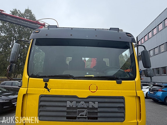 MAN 2006 MAN TGM 15.280 - Bilberger med tiltbart plan - HMF 902 T3 kran - Hydraulisk vinsj - 424 362 km 21 of 30